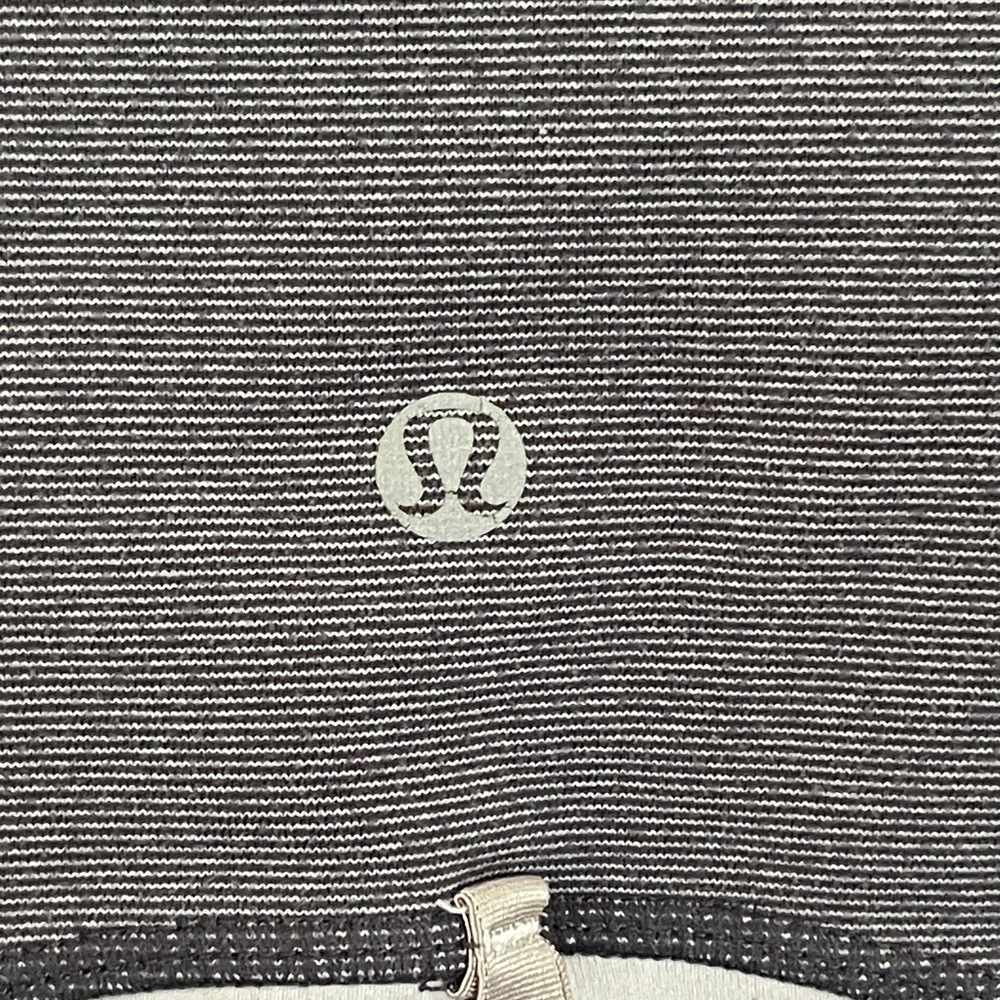 Lululemon Define Jacket Size 8 - Picture 8 of 10